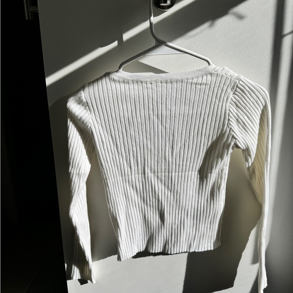 YesStyle - White Ribbed Cropped Cardigan - Picture 2 of 4